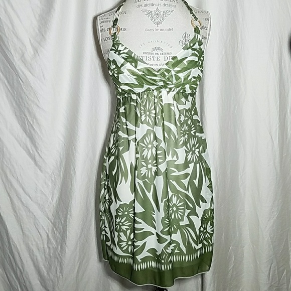 Trixxi Dresses & Skirts - Green Hawaiian print dress